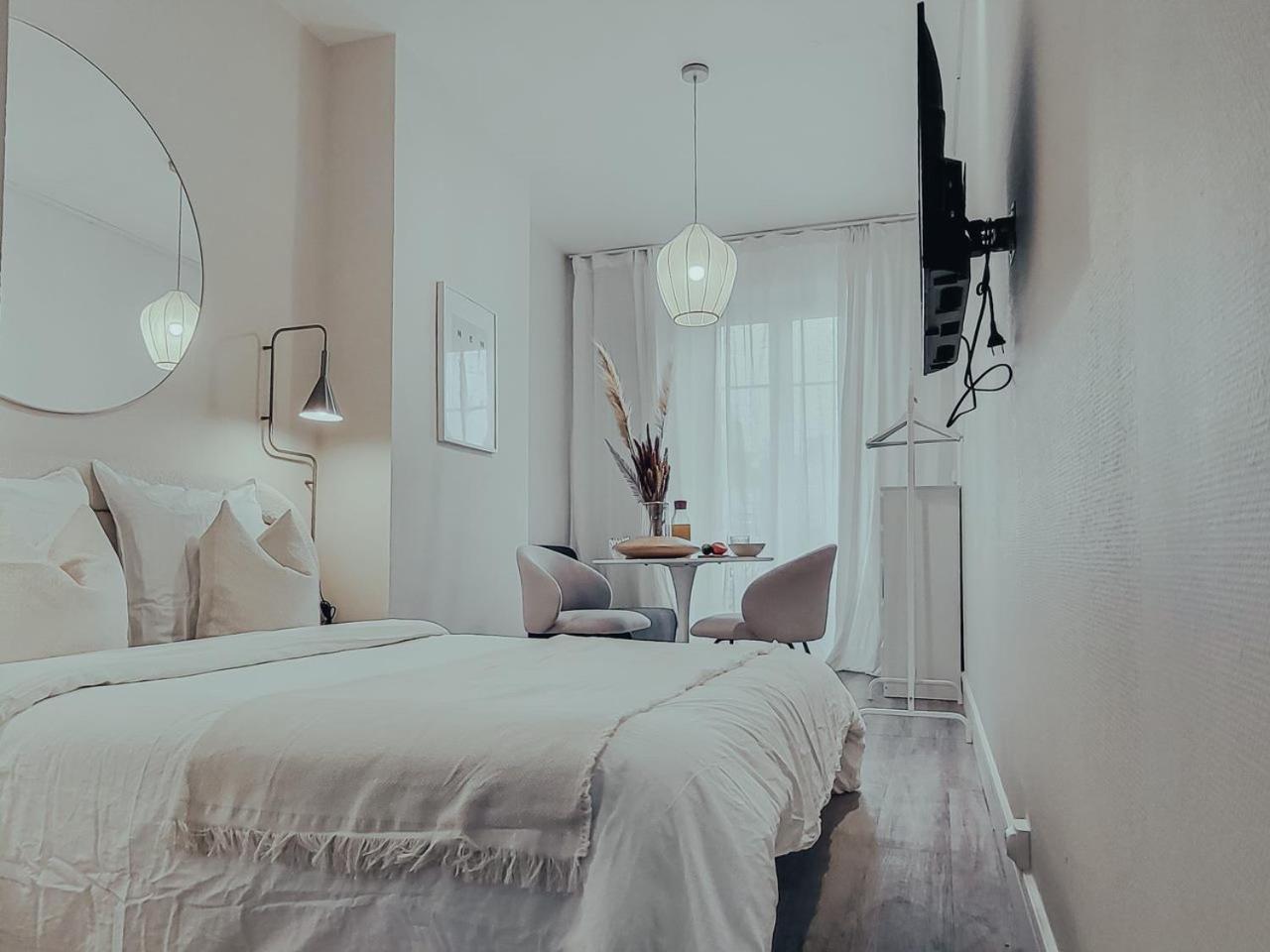 Suite Onega Lyon Exterior photo